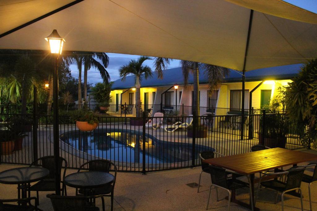 Peppercorn Motel Clermont Extérieur photo