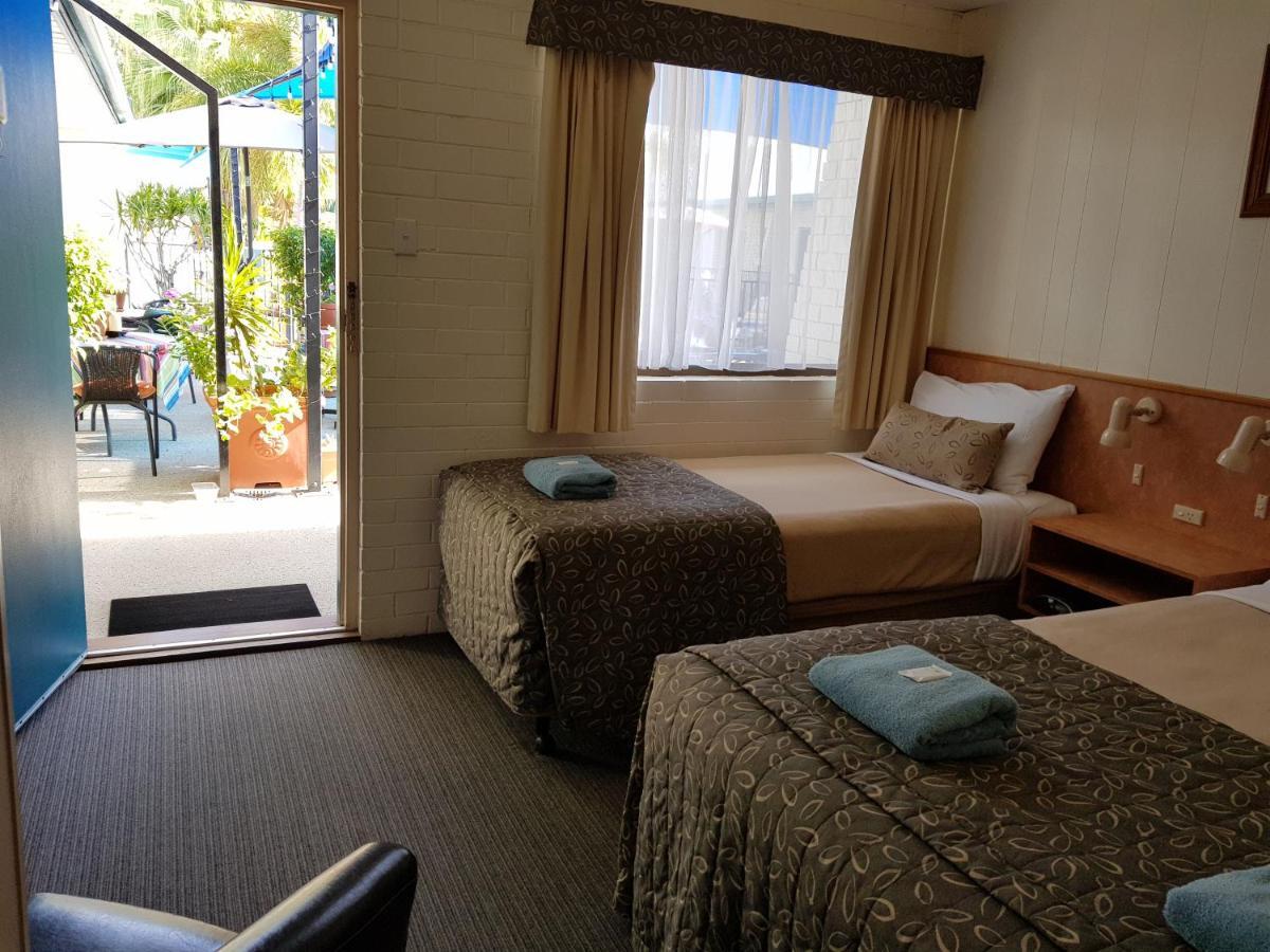 Peppercorn Motel Clermont Extérieur photo